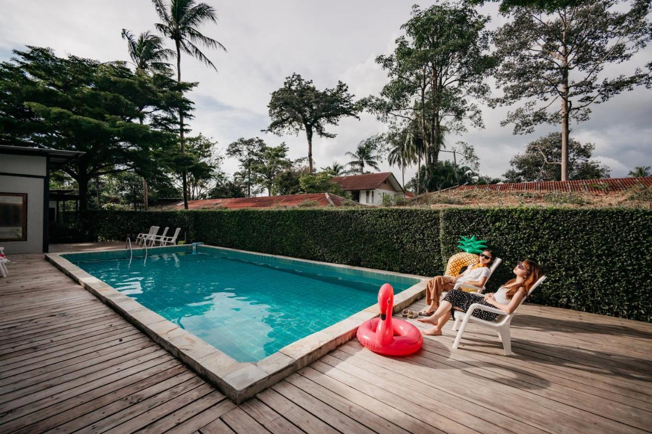 The Stage-Koh Chang Exterior photo